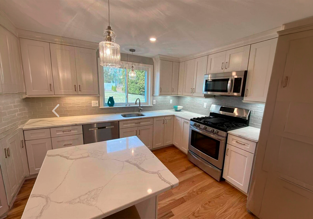 Kitchen remodeling by Leo and Lions Home Group